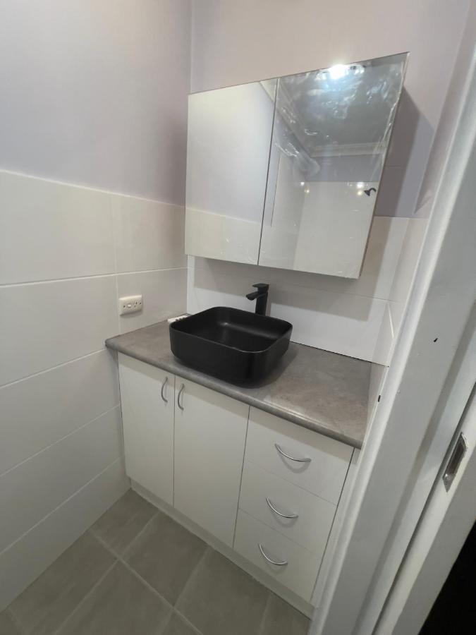 Kulin Erindale Apartments ภายนอก รูปภาพ